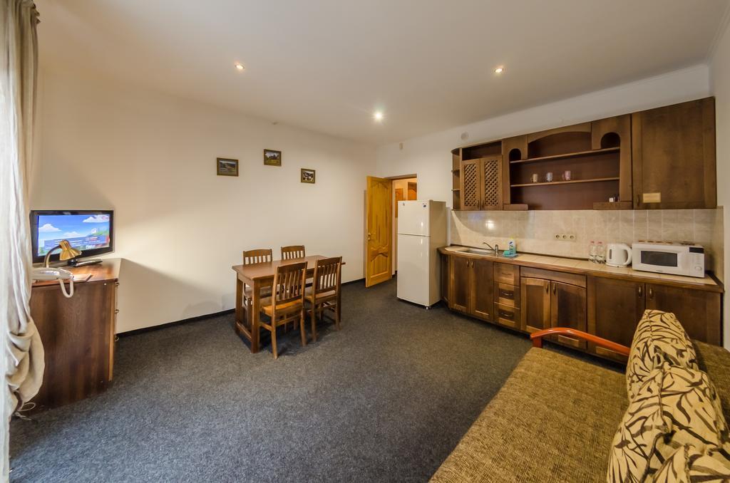 Zimasnow Ski & Spa Club 3* Буковель
